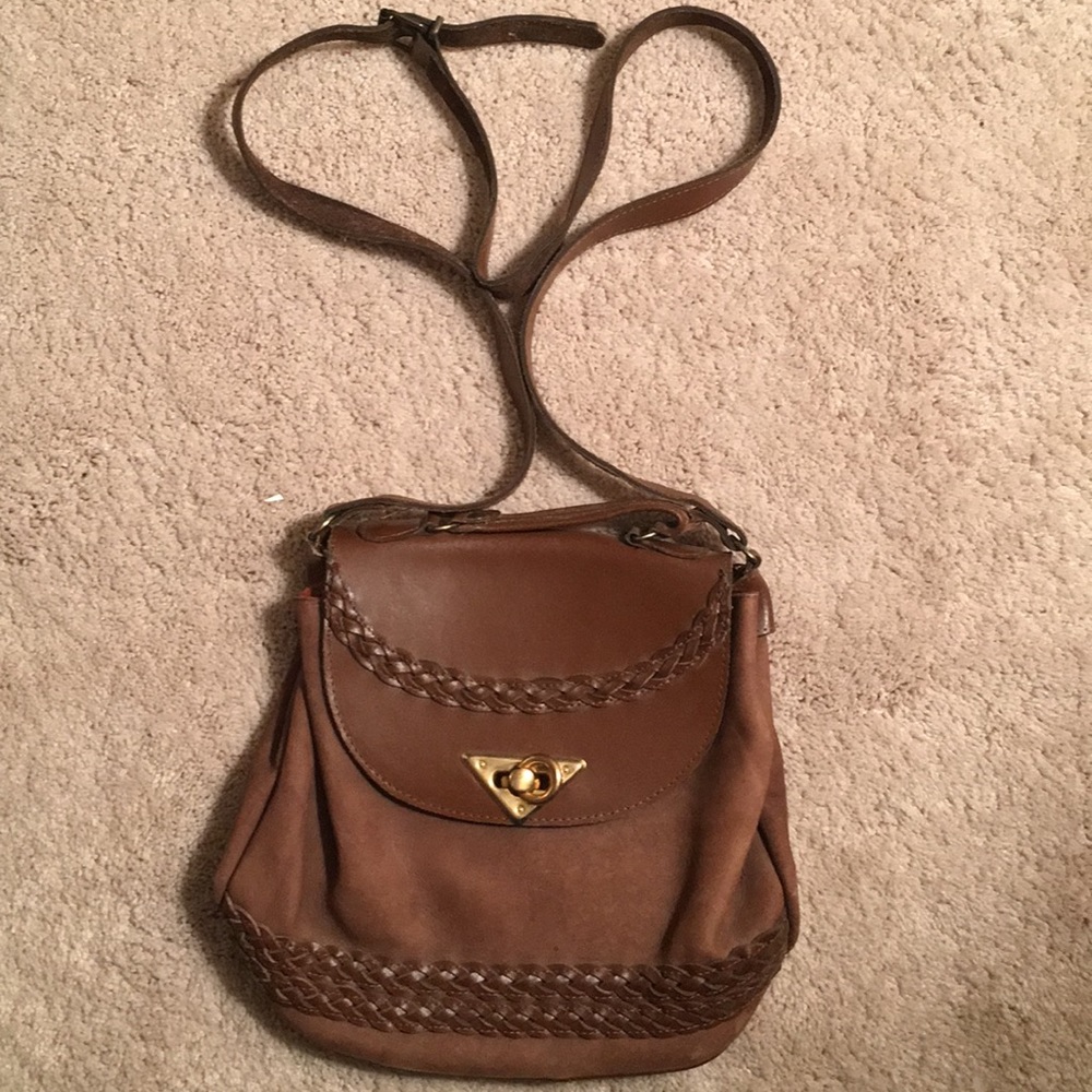 Leather boho cross purse with gold latch